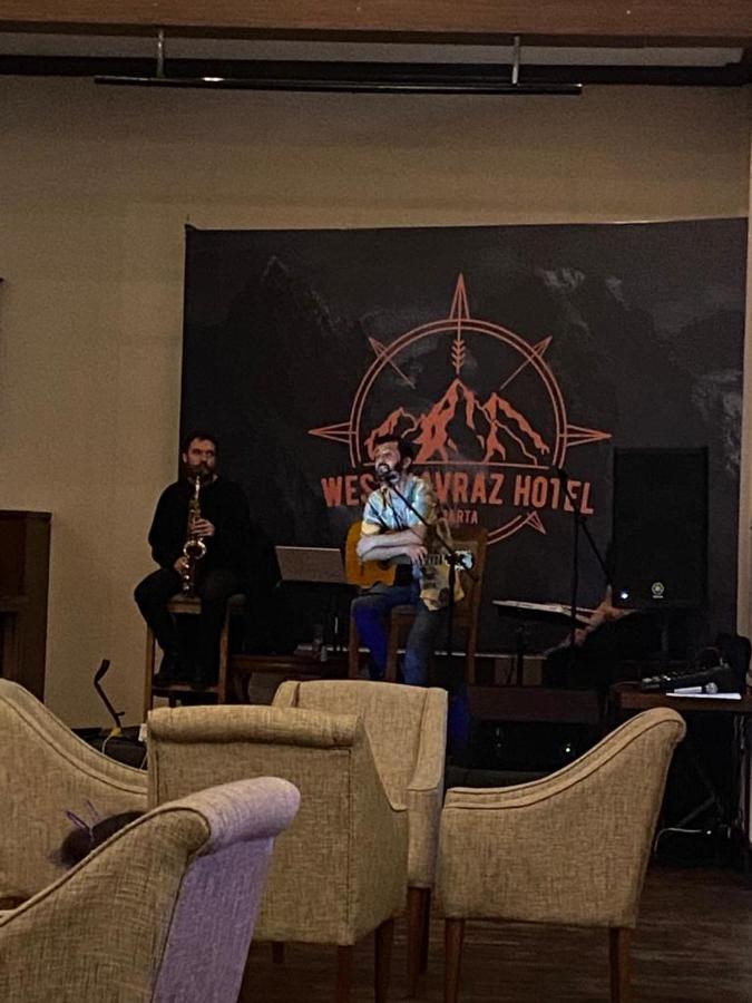 West Davraz Hotel Cobanisa Kültér fotó